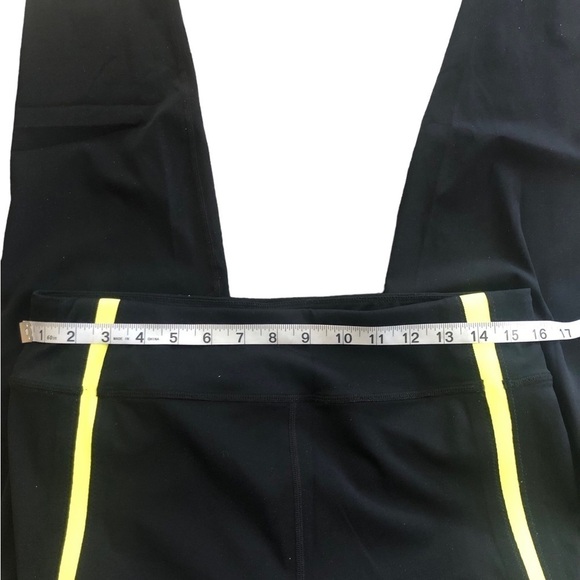 Zyia Active Neon Tape Luxe Hi-Rise 7/8 Leggings Black Sz. 12/XL Yoga Athletic - Picture 5 of 9